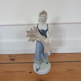 Kvinde med neg, tysk figur
