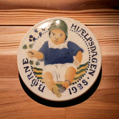 Børnehjælpsdags platte 1928