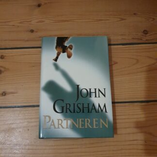 Partneren. John Grisman