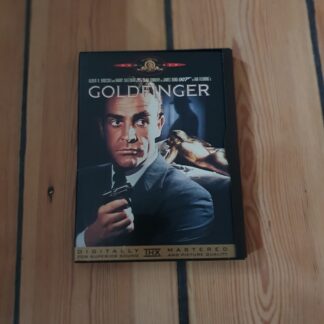 Gold finger, 007