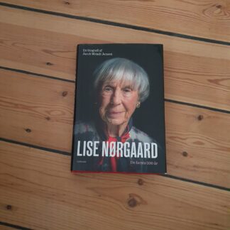 De første 100 år - Lise Nørgaard