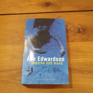 Næsten død mand - Åke Edwardson