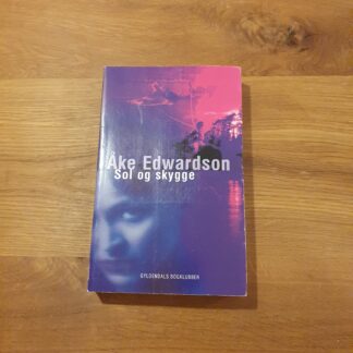 Sol og skygge - Åke Edwardson