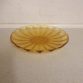 Røgfarvet vintage fad i glas