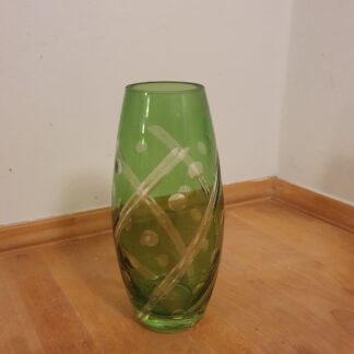 Grøn vase i glas