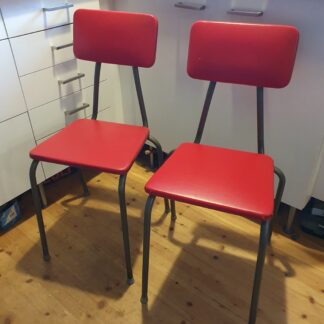 Retro stole med rødt læder