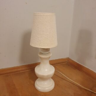 Bordlampe i marmor
