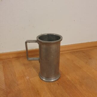 Tin krus, H 13 cm, B 10 cm