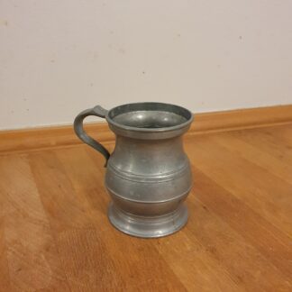 Tin kande, H 10 cm, B 11 cm