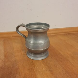 Tin kande, H 10 cm, B 11 cm