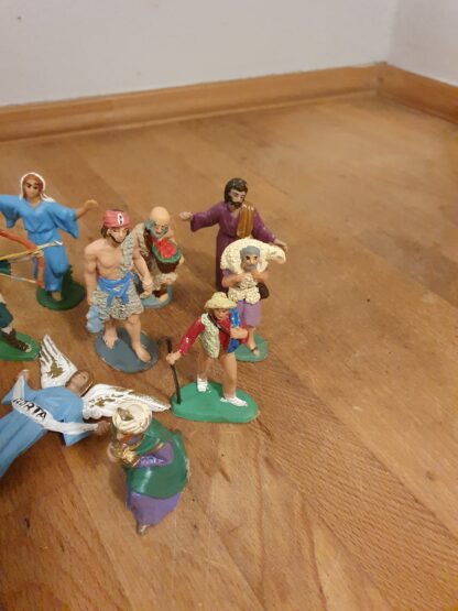 10 styks plastik figurer fra 70'erne - Billede 2