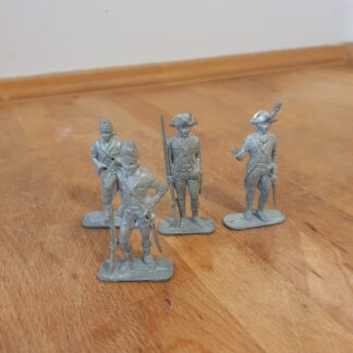 4 styks vintage soldater i tin