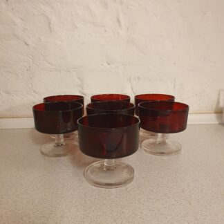 7 styks røde glas