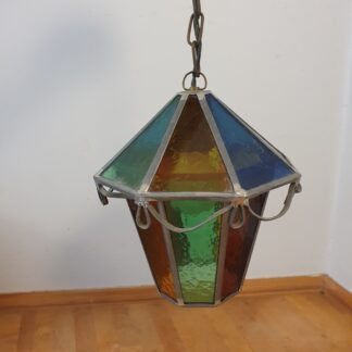 Lampe med blyindfattet glas