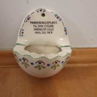 Ophæng i porcelæn