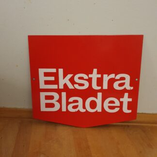 Ekstra Bladet skilt i metal