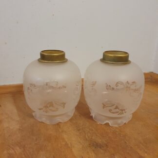 Retro lampeskærme i glas og messing