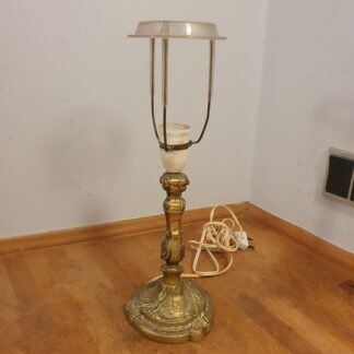 Bordlampe i messing