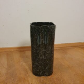 Vase i porcelæn