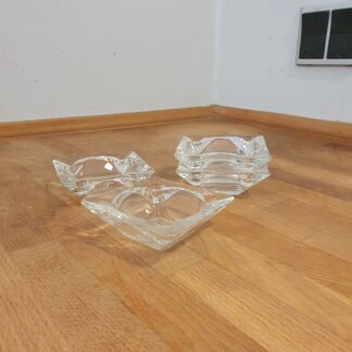 4 stk askebæger i glas