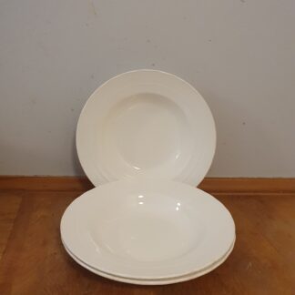 3 styks dybtallerkener i engelsk porcelæn