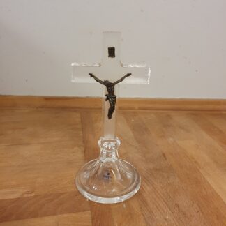 Glaskors med Jesus