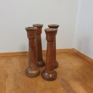 4 stk lysestager i træ