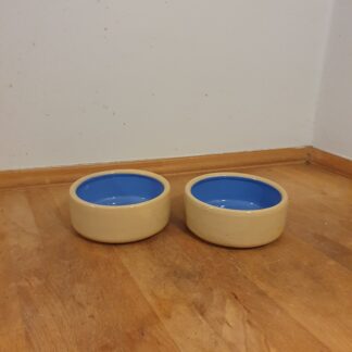 2 stk engelske skåle