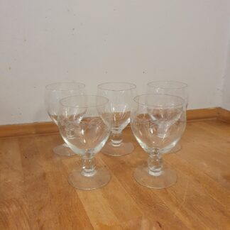 Vintage vinglas med slibninger