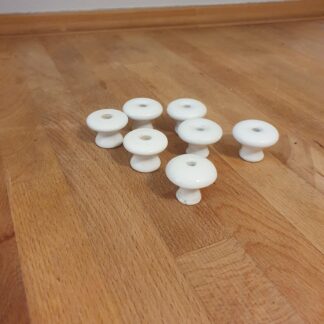 7 styks porcelænsknopper