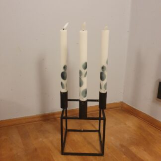 Lysestage med 4 LED lys
