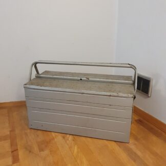 Værktøjskasse i metal