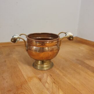 Urtepotte i messing og kobber