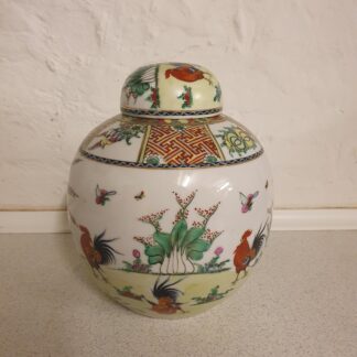 Kinesisk urne med låg