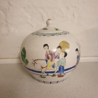 Kinesisk urne med låg