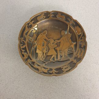 Kobbertallerken med mønster