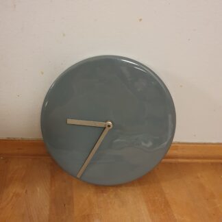 Broste vægur i metal