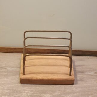 Servietholder i metal og træ