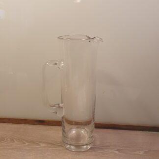 Stor robust kande i glas