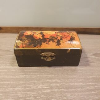 Vintage æske i træ