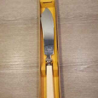 Kniv