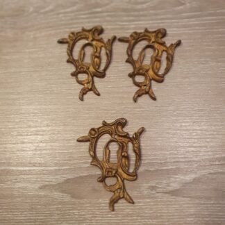 6 stk hængsler i messing inkl skruer