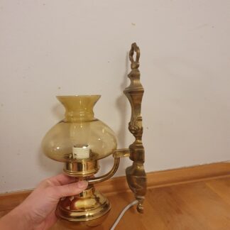 Væglampe af glas og messing