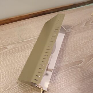 Grøn retro lampe i metal
