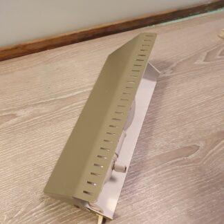 Grøn retro lampe i metal