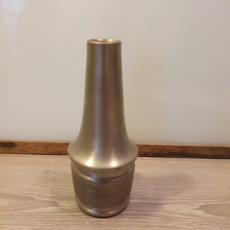 Vase i tin