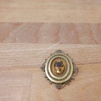 Vintage broche