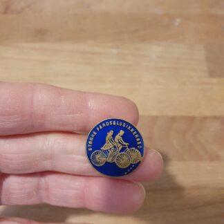 Større Færdselssikkerhed broche