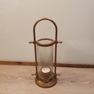 Fyrfadsstage i messing og glas