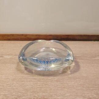 Askebæger i gennemsigtigt glas
